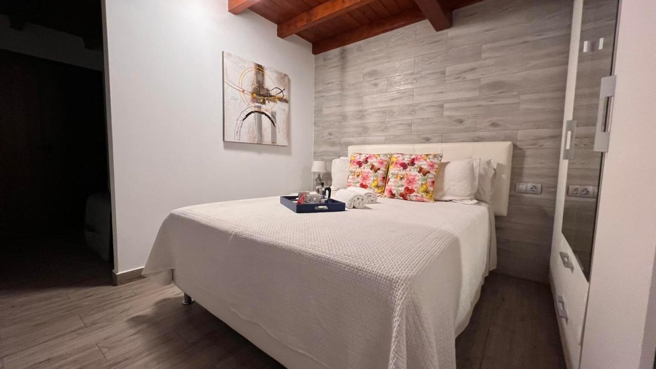 Estudio Agradable, Con Jacuzzi, Terraza Y Barbacoa, Totalmente Independiente Apartment Коралео Екстериор снимка